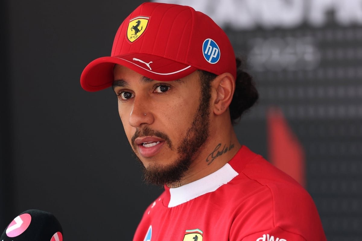 lewis hamilton ferrari