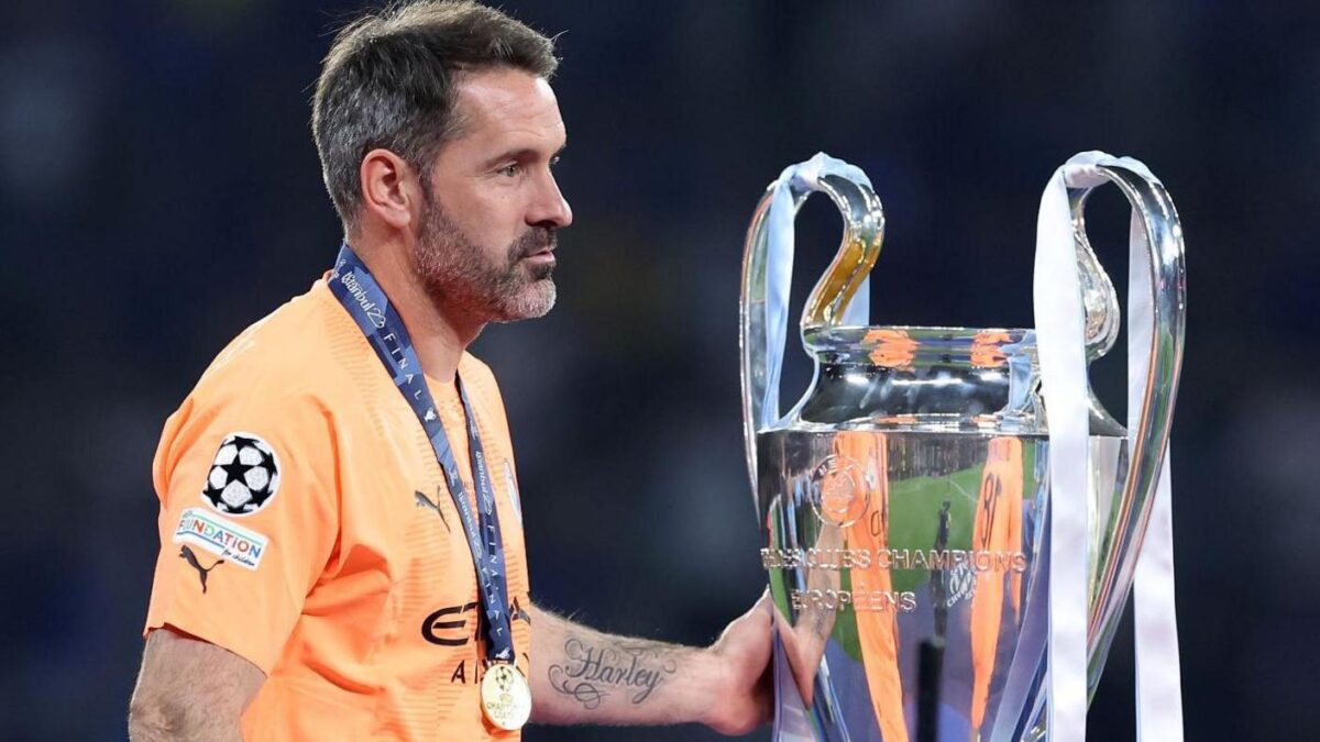 Scott Carson