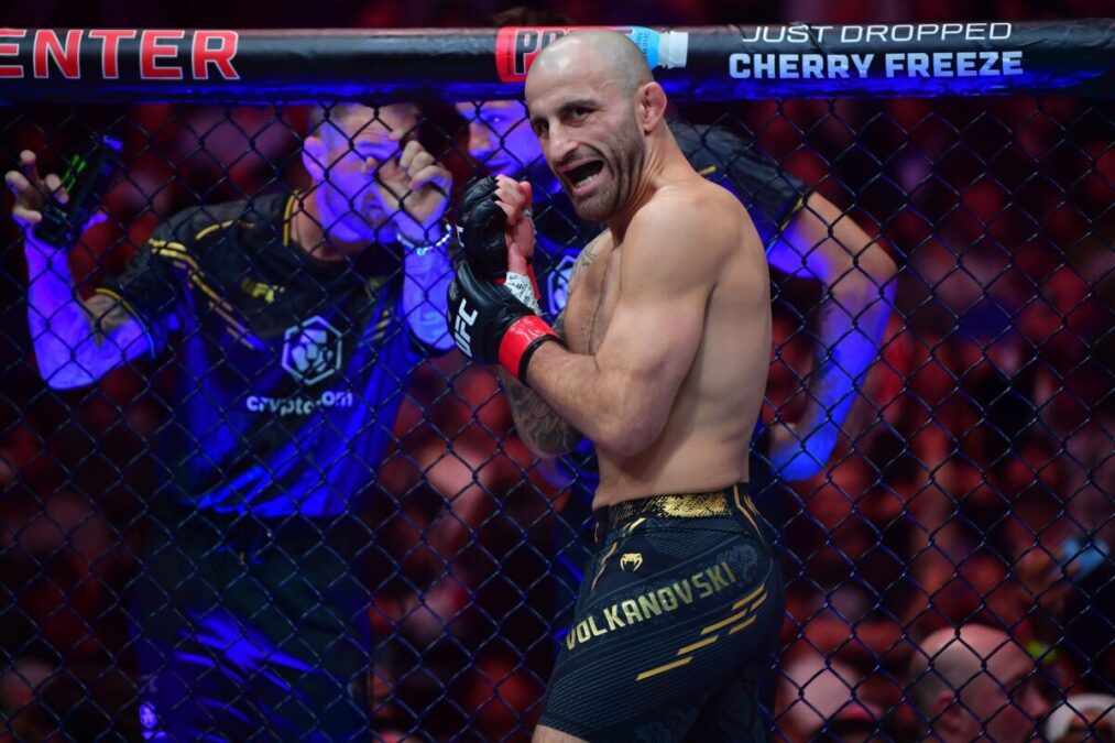 Alexander Volkanovski 
