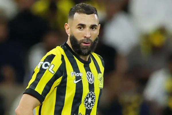 Karim Benzema contract offer