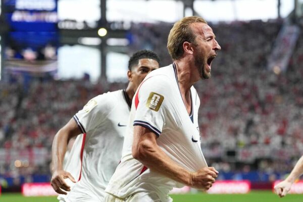 Harry Kane goal celebration