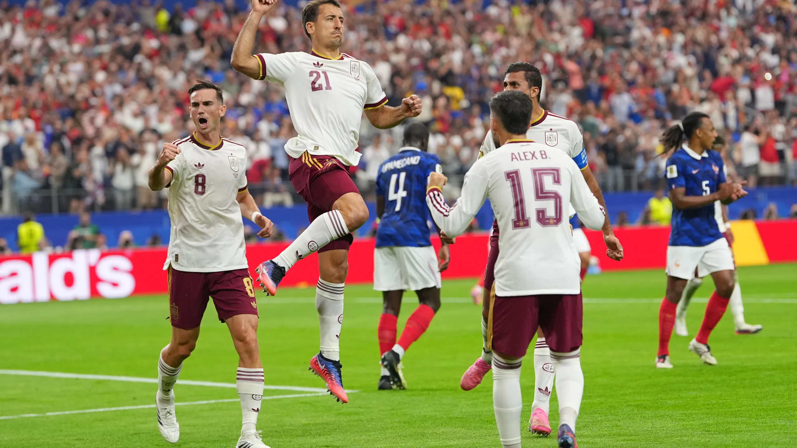 France vs Spain Results: La Roja Outclass Les Bleus to Book Spot in World Cup Final 2 Mikel Oyarzabal celebrates after scoring against France