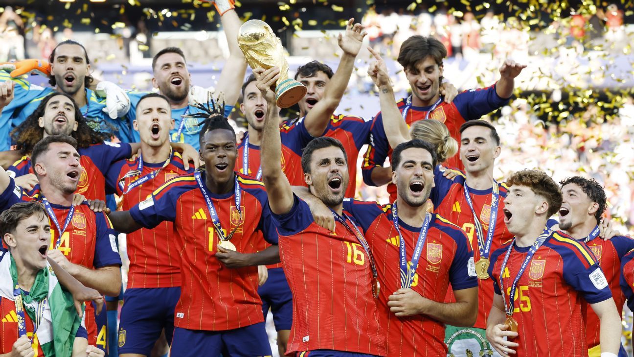 World Cup final: Ferran Torres Strikes in Extra Time to Crown Dominant Spain 6 Spain players celebrate with the title