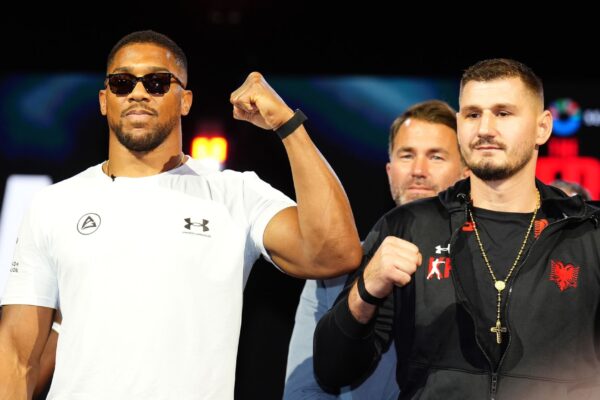 Anthony Joshua vs Kristian Prenga