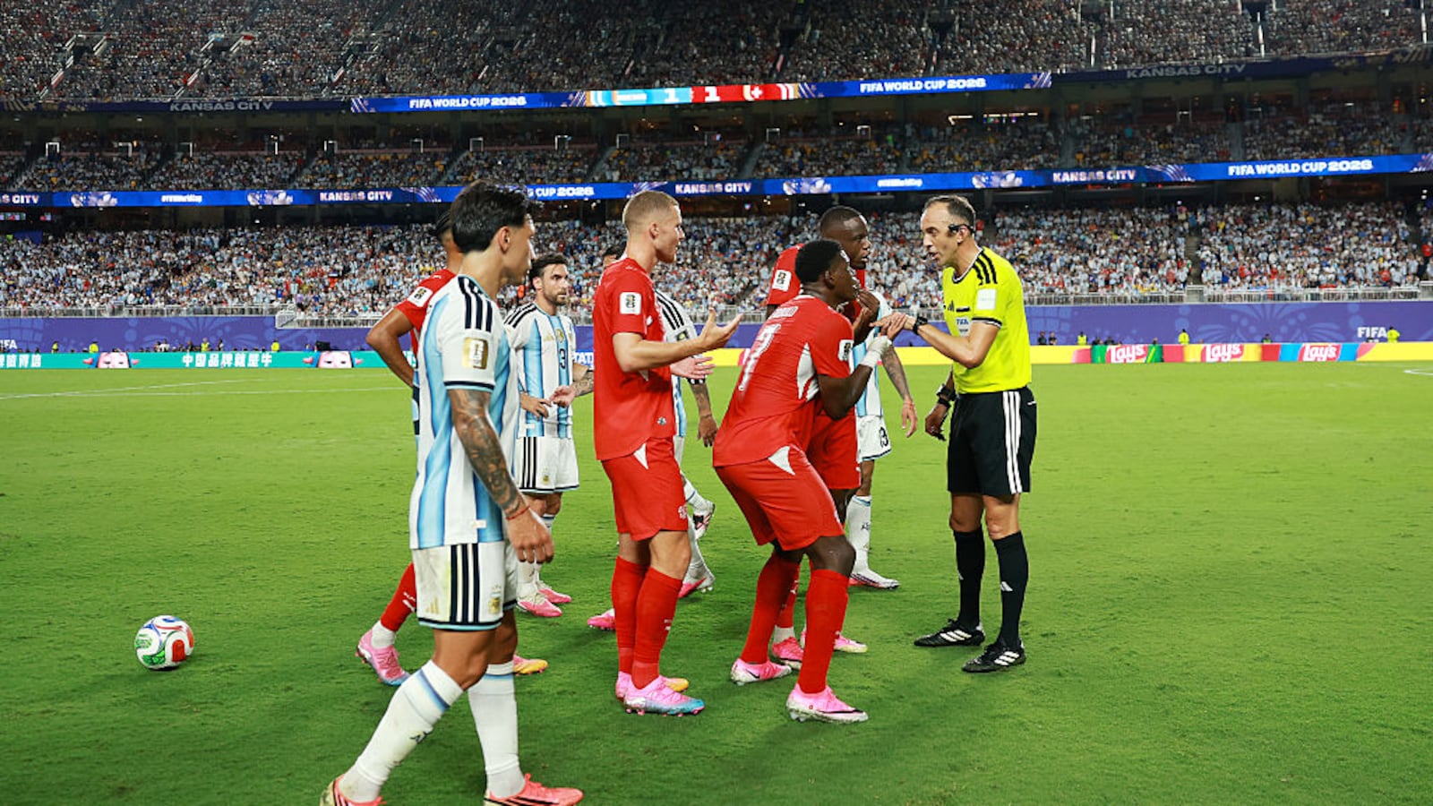 Argentina vs Switzerland: Lautaro and Álvarez Strike Late to Set Up England Blockbuster 3 Breel Embolo red card