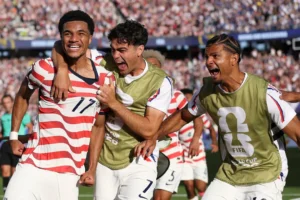 USA players celebrating