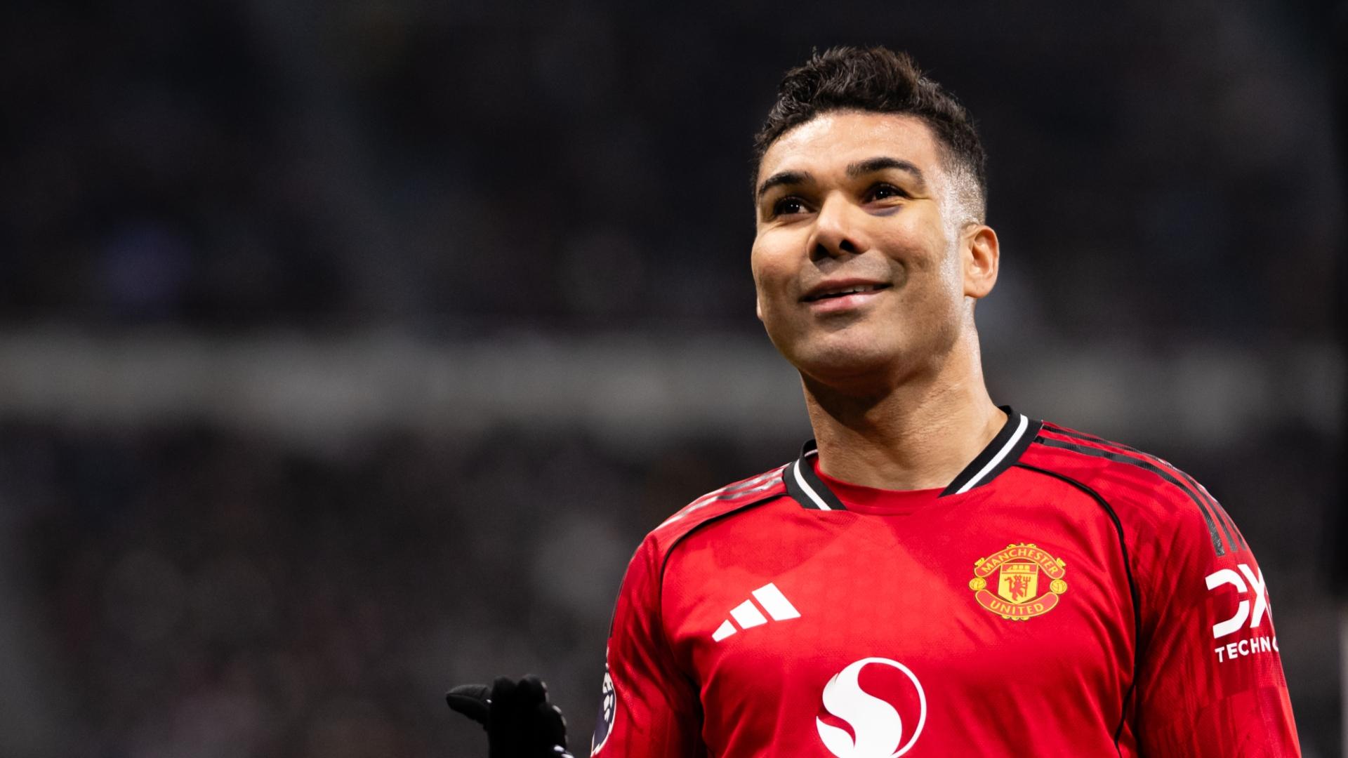 Casemiro reacting