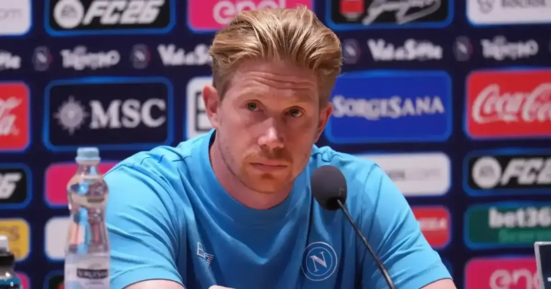 Kevin De Bruyne Net Worth, Contract Breakdown & Endorsements Roster 4 Kevin De Bruyne in a press