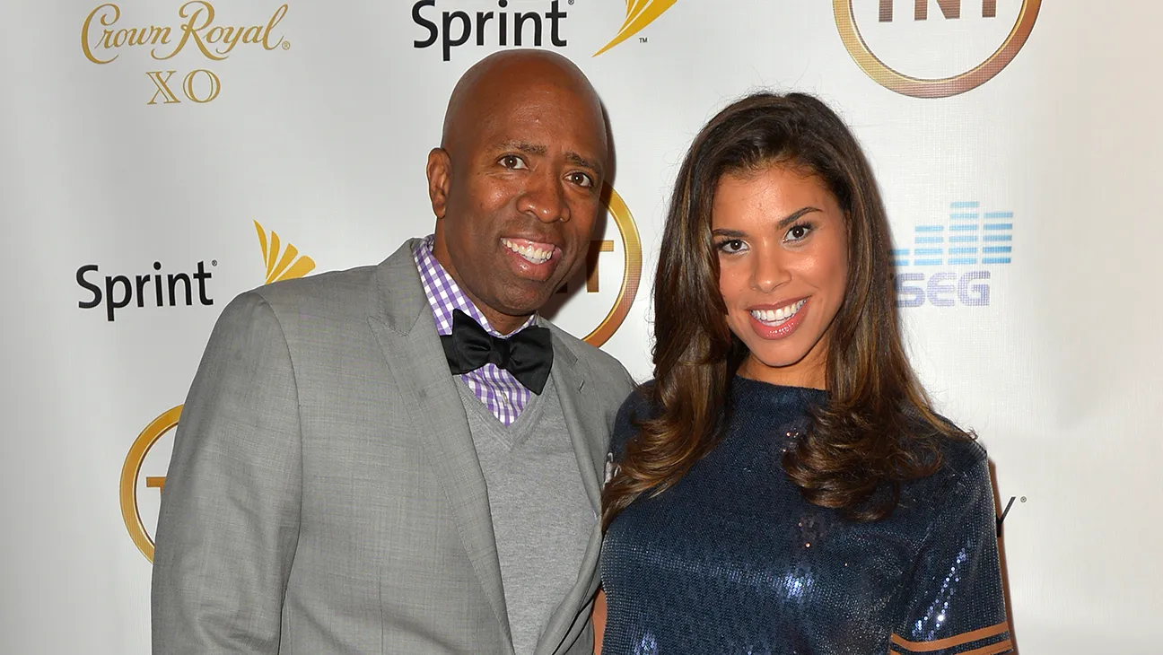 Kenny Smith Net Worth, Inside the NBA Broadcasting Salary & Business Portfolio 3 Kenny Smith and his wife