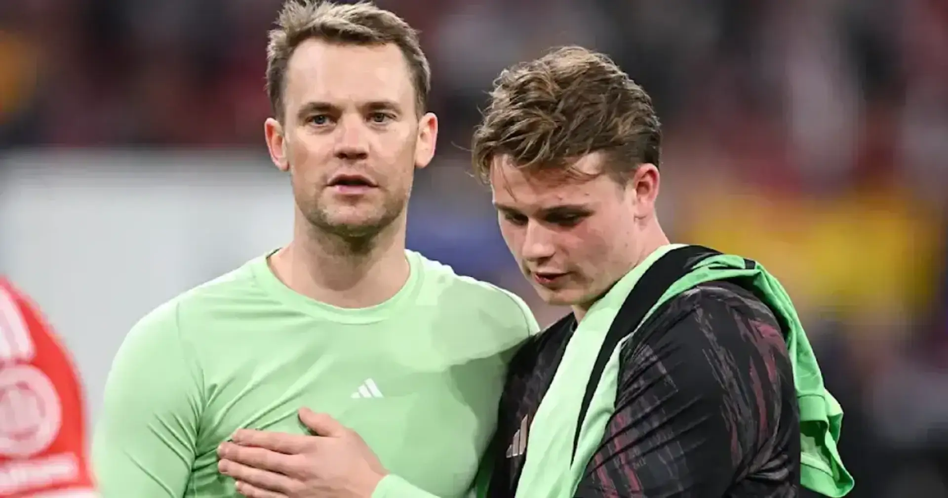 Manuel Neuer during training